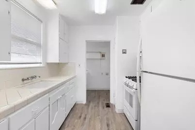 1460 Michigan Avenue, Stockton, CA 95204 - Photo 11