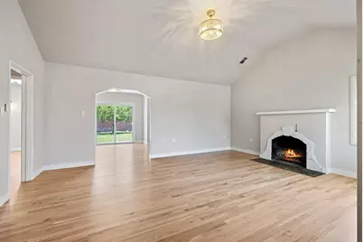 918 S Lee Avenue, Lodi, CA 95240 - Photo 5