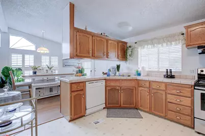 Tully #64, Turlock, CA 95380 - Photo 27