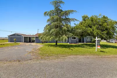 7610 Lakeridge Circle, Elk Grove, CA 95624 - Photo 1