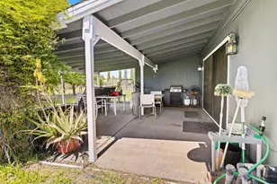 7610 Lake Ridge Cir, Elk Grove, CA 95624 - Photo 33