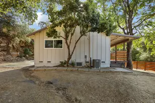 8122 Main St, Mokelumne Hill, CA 95245 - Photo 25