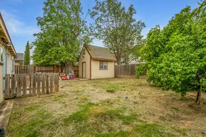 1635 Court Drive, Tracy, CA 95376 - Photo 23