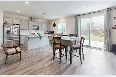 2075 Haskins Way, Olivehurst, CA 95961 - Photo 7