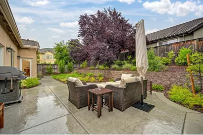 1657 Bowen Drive, Folsom, CA 95630 - Photo 39