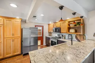 524 Sandburg Dr, Sacramento, CA 95819 - Photo 5