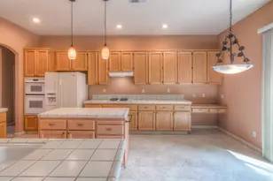1657 Aylesbury Way, Roseville, CA 95747 - Photo 13