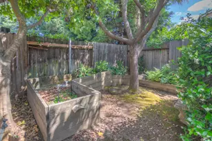 1657 Aylesbury Way, Roseville, CA 95747 - Photo 45