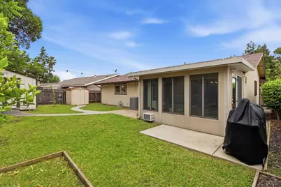 7242 Arutas Drive, North Highlands, CA 95660 - Photo 37