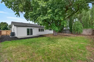 6330 Valley Hi Dr, Sacramento, CA 95823 - Photo 15