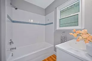 5712 Carlson Dr, Sacramento, CA 95819 - Photo 23