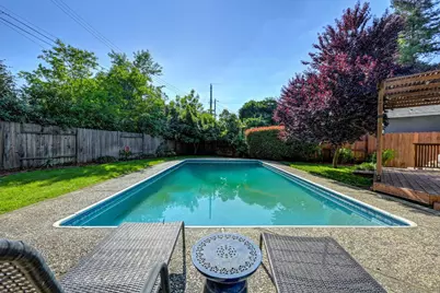 5712 Carlson Drive, Sacramento, CA 95819 - Photo 39