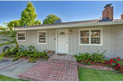 5712 Carlson Drive, Sacramento, CA 95819 - Photo 3