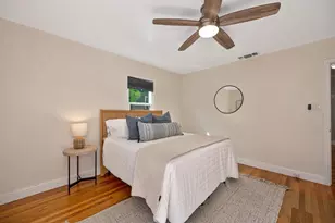 5712 Carlson Dr, Sacramento, CA 95819 - Photo 27