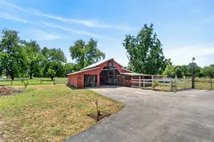 13088 Cherry Rd, Wilton, CA 95693 - Photo 39