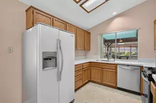 8113 Bellsbrae Dr, Antelope, CA 95843 - Photo 17