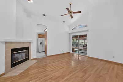 8113 Bellsbrae Drive, Antelope, CA 95843 - Photo 21