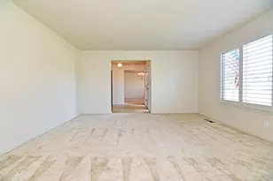 1661 Smith Dr, Turlock, CA 95382 - Photo 9