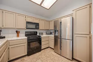 3446 Alder Canyon Way, Antelope, CA 95843 - Photo 7