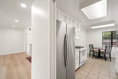 7517 Circle Parkway, Sacramento, CA 95823 - Photo 15