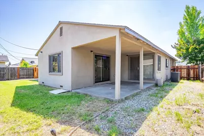 7517 Circle Parkway, Sacramento, CA 95823 - Photo 39
