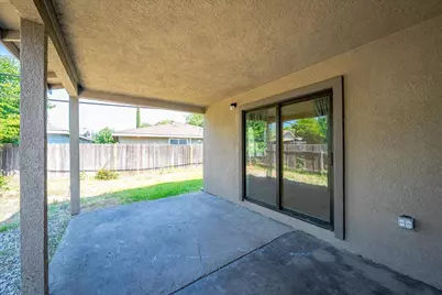 7517 Circle Parkway, Sacramento, CA 95823 - Photo 31
