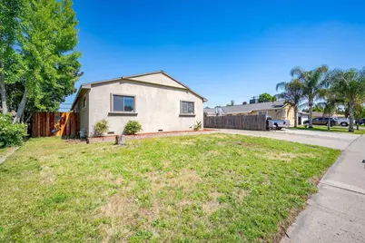 7517 Circle Parkway, Sacramento, CA 95823 - Photo 35