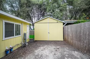 11266 Sierra Cir, Penn Valley, CA 95946 - Photo 33