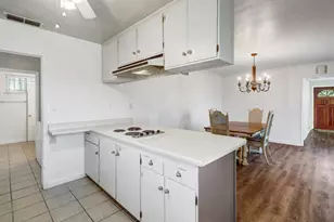 2154 Meadowglen Ave, Sacramento, CA 95832 - Photo 15