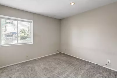 2154 Meadowglen Avenue, Sacramento, CA 95832 - Photo 29