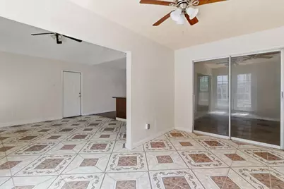 8152 Le Mans Avenue, Stockton, CA 95210 - Photo 31
