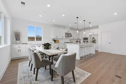 10296 Evangaline Way, Elk Grove, CA 95757 - Photo 9
