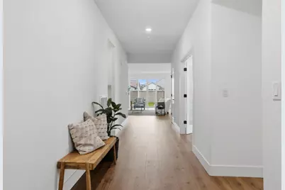 10296 Evangaline Way, Elk Grove, CA 95757 - Photo 25
