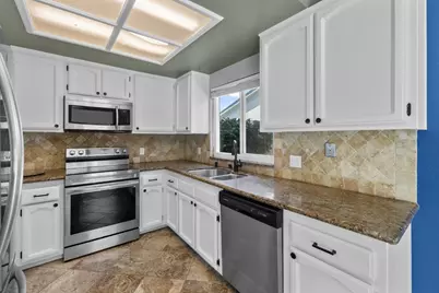 3108 Hogarth Drive, Sacramento, CA 95827 - Photo 5
