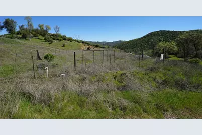 8211 Maranatha Lane, Mountain Ranch, CA 95246 - Photo 21