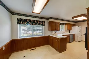 5437 Valhalla Dr, Carmichael, CA 95608 - Photo 15