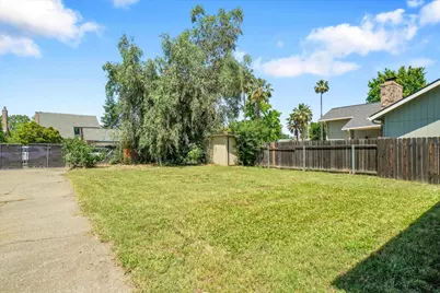 6049 Landis, Carmichael, CA 95608 - Photo 33