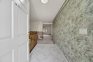 342 Rivergate Way, Sacramento, CA 95831 - Photo 7