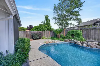342 Rivergate Way, Sacramento, CA 95831 - Photo 55