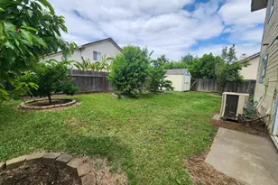 8558 Carlin Ave, Sacramento, CA 95823 - Photo 25