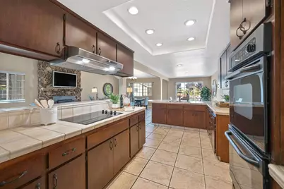8350 Bianchi Road, Roseville, CA 95747 - Photo 23