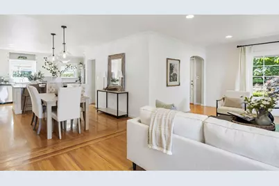 1049 11th Avenue, Sacramento, CA 95818 - Photo 11