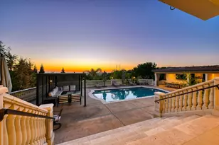 535 Serpa Way, Folsom, CA 95630 - Photo 79