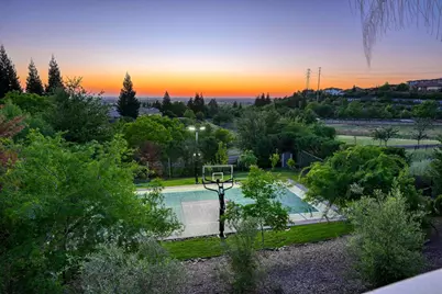 535 Serpa Way, Folsom, CA 95630 - Photo 81