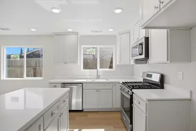 1611 Grapevine Drive, Livingston, CA 95334 - Photo 9