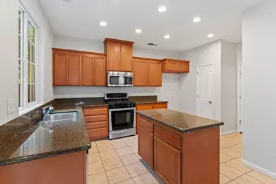301 Candela Circle, Sacramento, CA 95835 - Photo 7