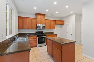 301 Candela Cir, Sacramento, CA 95835 - Photo 7