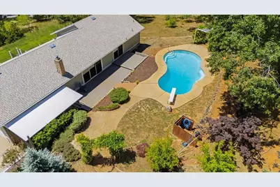 10704 Round Valley Road, Grass Valley, CA 95949 - Photo 51