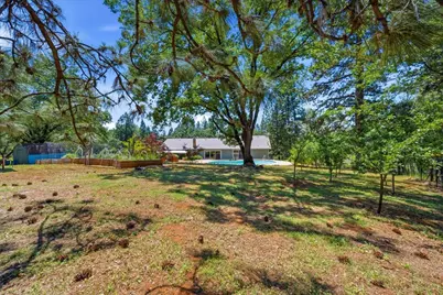 10704 Round Valley Road, Grass Valley, CA 95949 - Photo 41