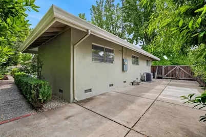 1321 Normandy Lane, Sacramento, CA 95822 - Photo 73